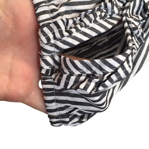 My Michelle Pullover Top Women Size XL Gray Long Striped Slit Sleeves - Picture 6 of 9